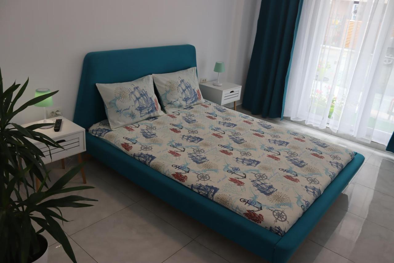 Beach Apartment By Mamaia Nord Năvodari Buitenkant foto